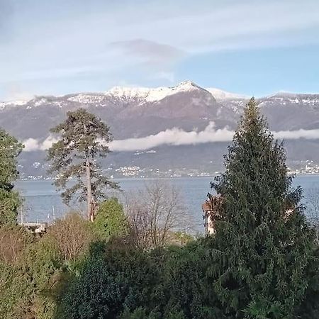 Studio With Lake And Montains Views Free Parking Luino Exteriör bild